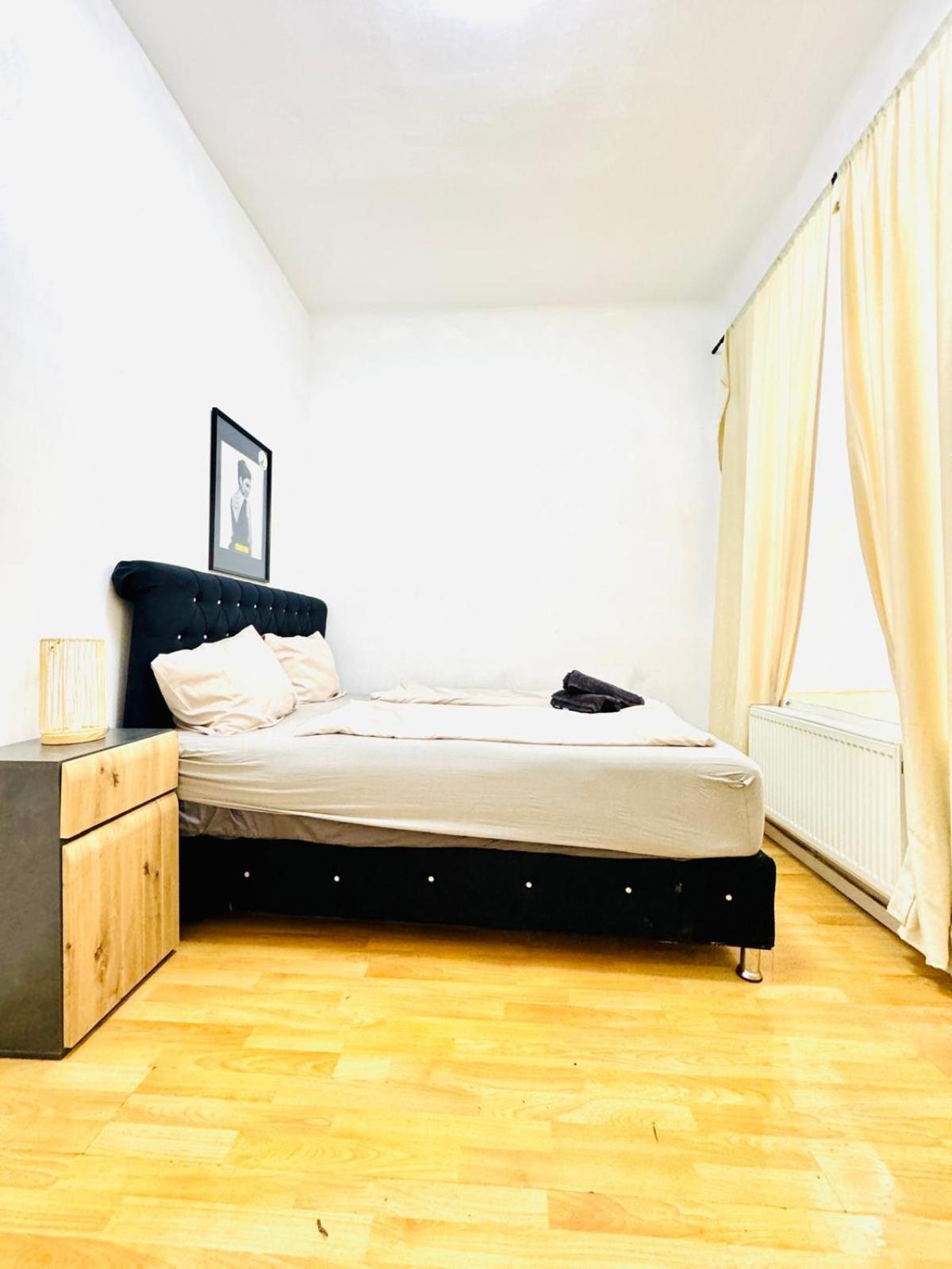 Comfy Rooms In A Shared Apt, 8Min To Rathausplatz Wien Ngoại thất bức ảnh