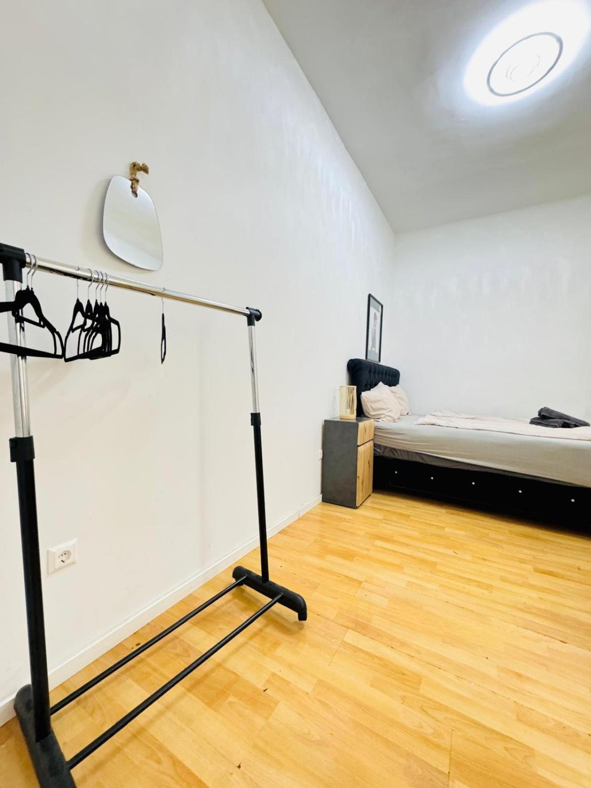Comfy Rooms In A Shared Apt, 8Min To Rathausplatz Wien Ngoại thất bức ảnh