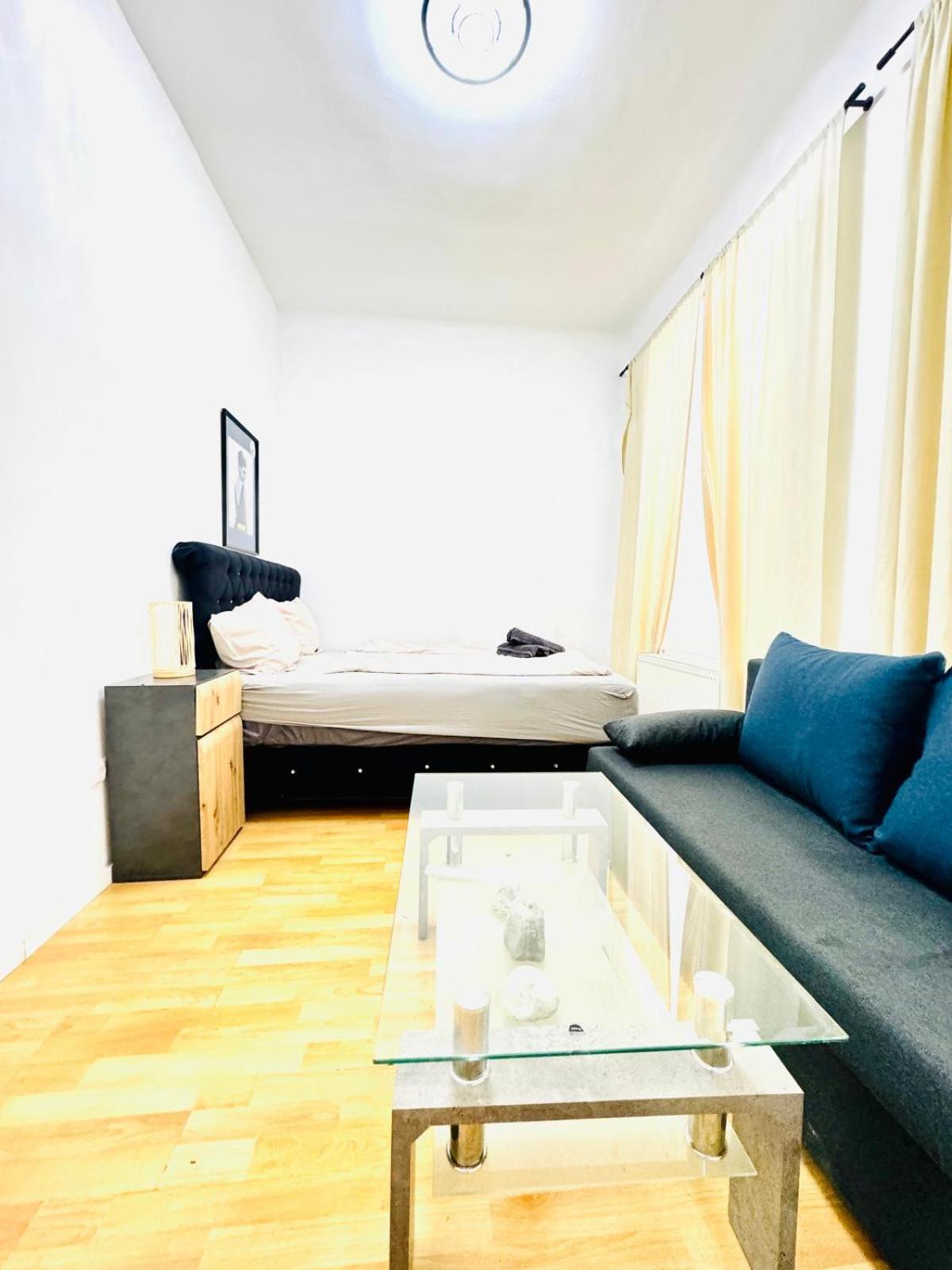 Comfy Rooms In A Shared Apt, 8Min To Rathausplatz Wien Ngoại thất bức ảnh