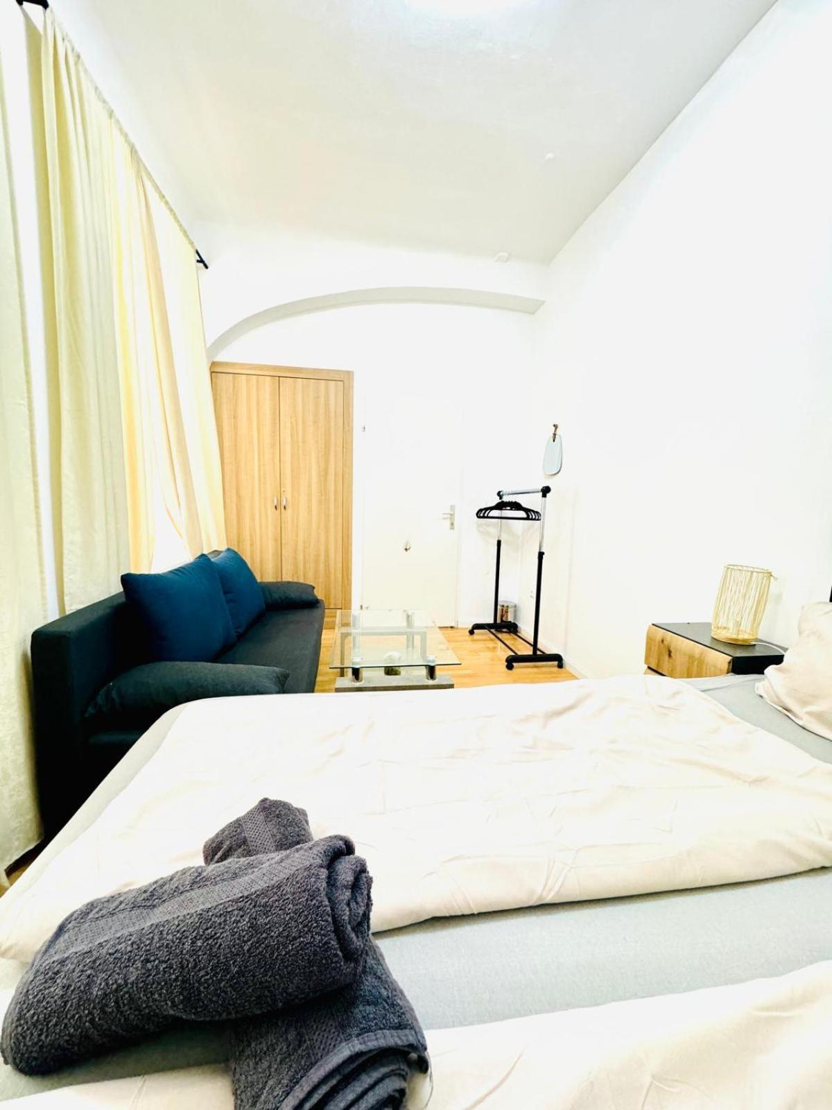 Comfy Rooms In A Shared Apt, 8Min To Rathausplatz Wien Ngoại thất bức ảnh