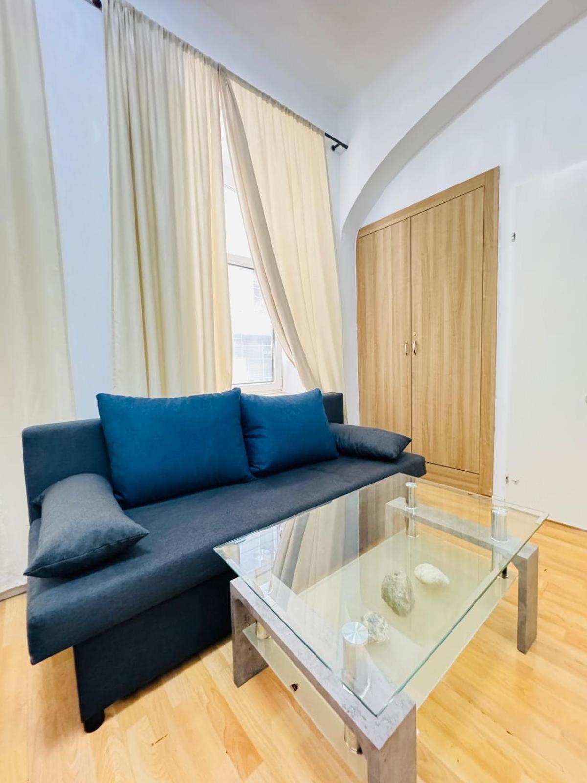 Comfy Rooms In A Shared Apt, 8Min To Rathausplatz Wien Ngoại thất bức ảnh
