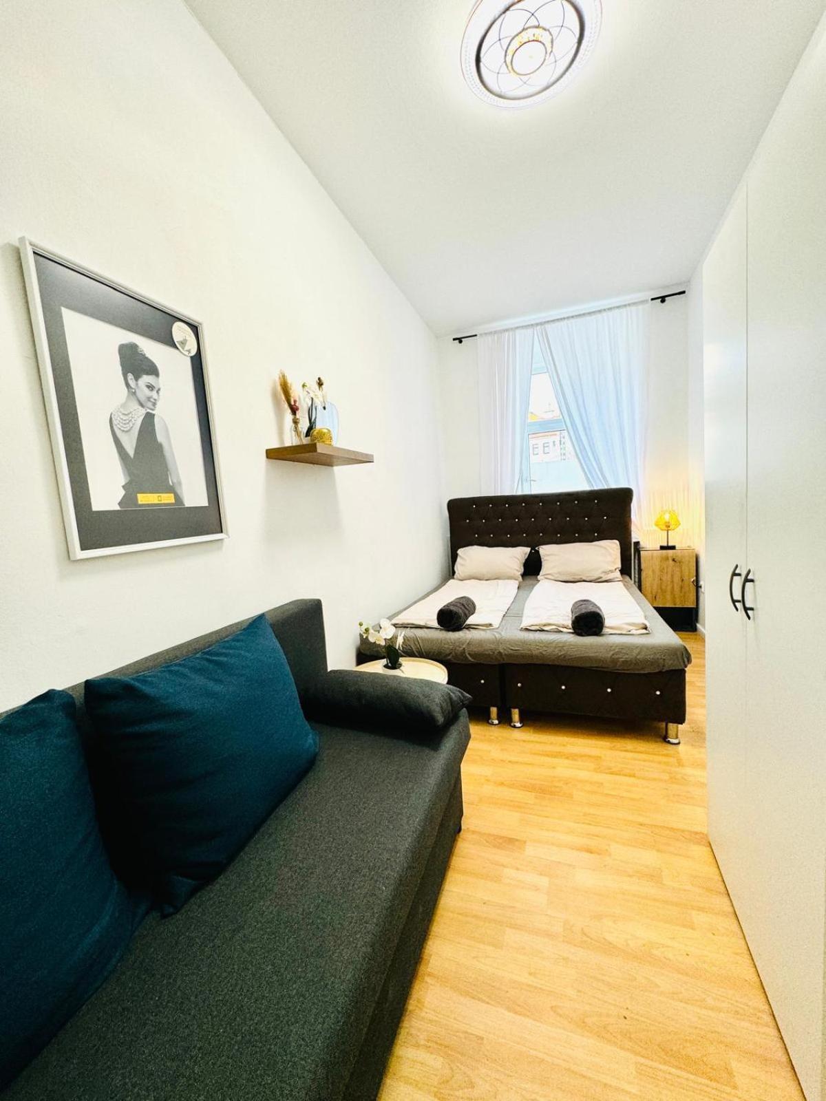 Comfy Rooms In A Shared Apt, 8Min To Rathausplatz Wien Ngoại thất bức ảnh