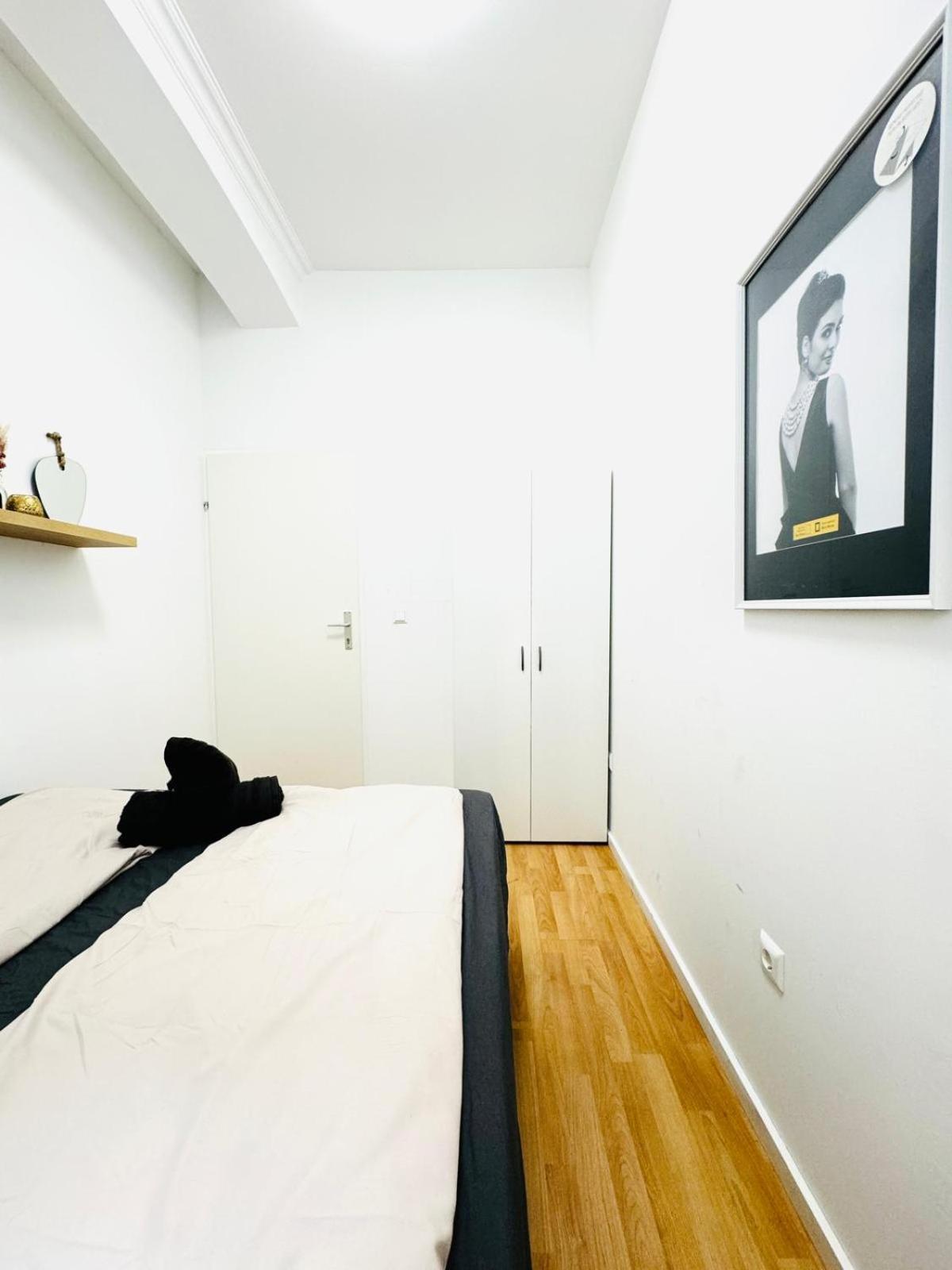Comfy Rooms In A Shared Apt, 8Min To Rathausplatz Wien Ngoại thất bức ảnh