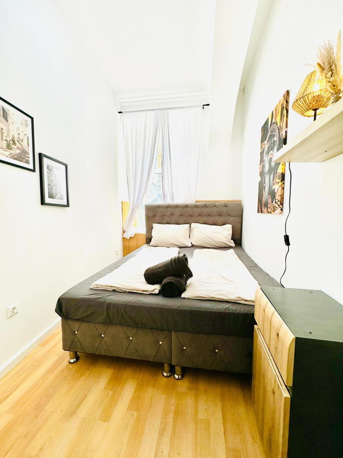 Comfy Rooms In A Shared Apt, 8Min To Rathausplatz Wien Ngoại thất bức ảnh