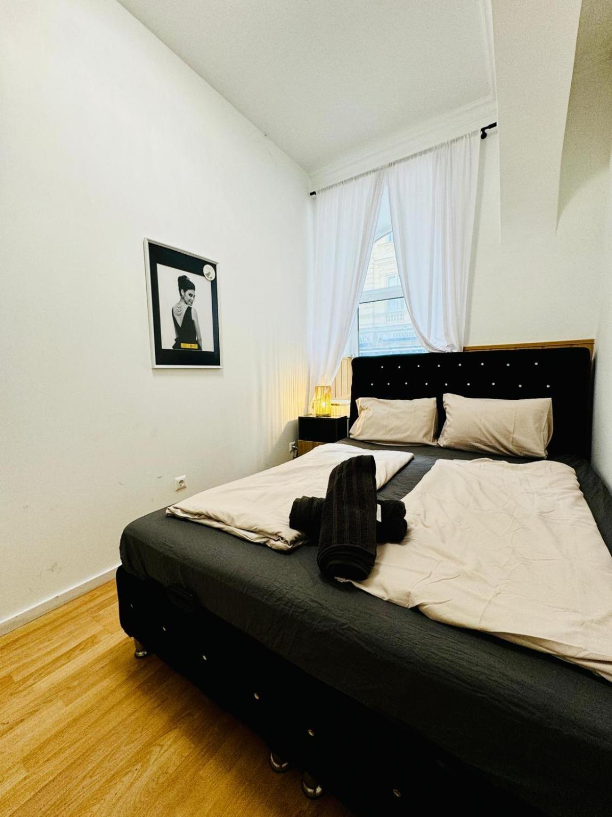 Comfy Rooms In A Shared Apt, 8Min To Rathausplatz Wien Ngoại thất bức ảnh