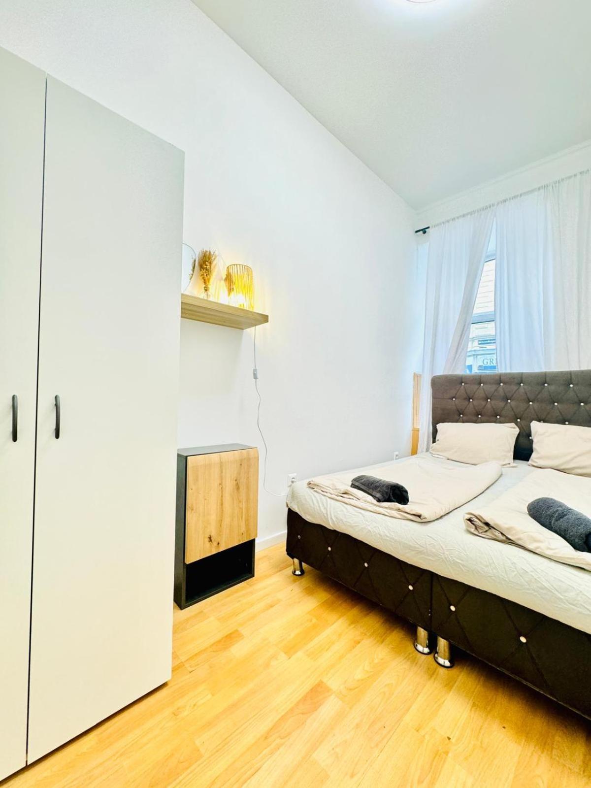 Comfy Rooms In A Shared Apt, 8Min To Rathausplatz Wien Ngoại thất bức ảnh