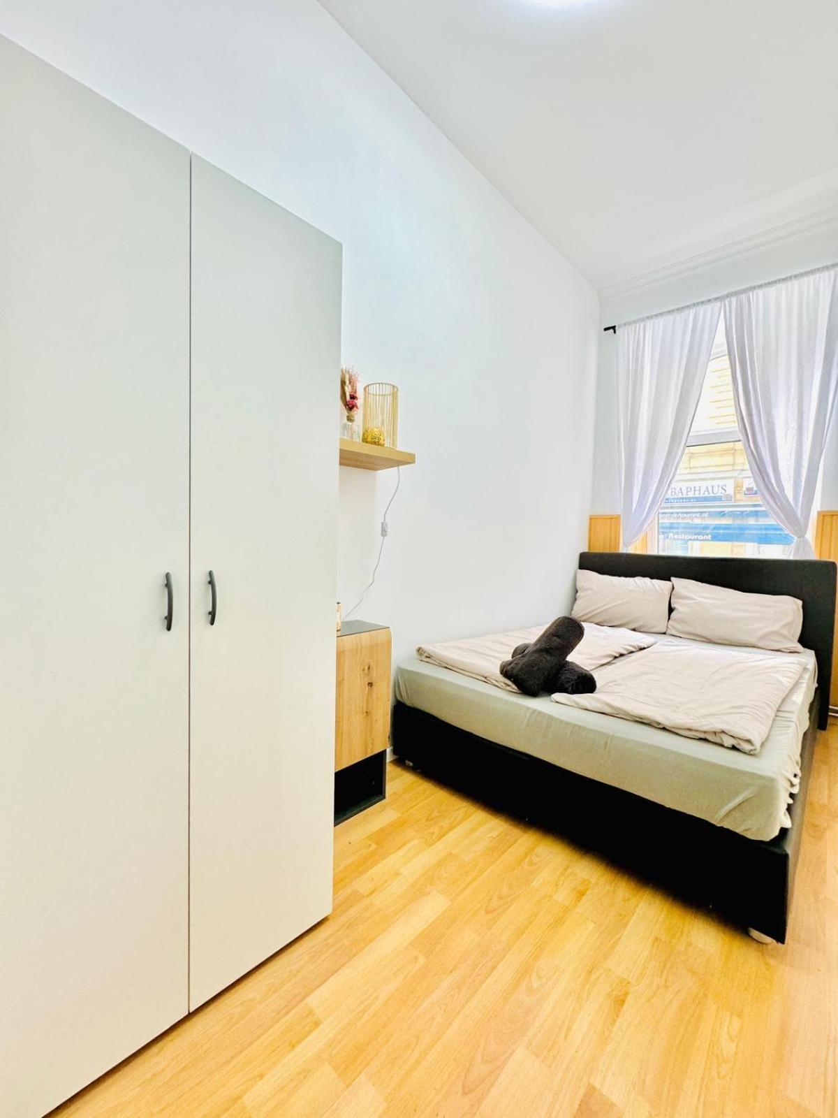 Comfy Rooms In A Shared Apt, 8Min To Rathausplatz Wien Ngoại thất bức ảnh