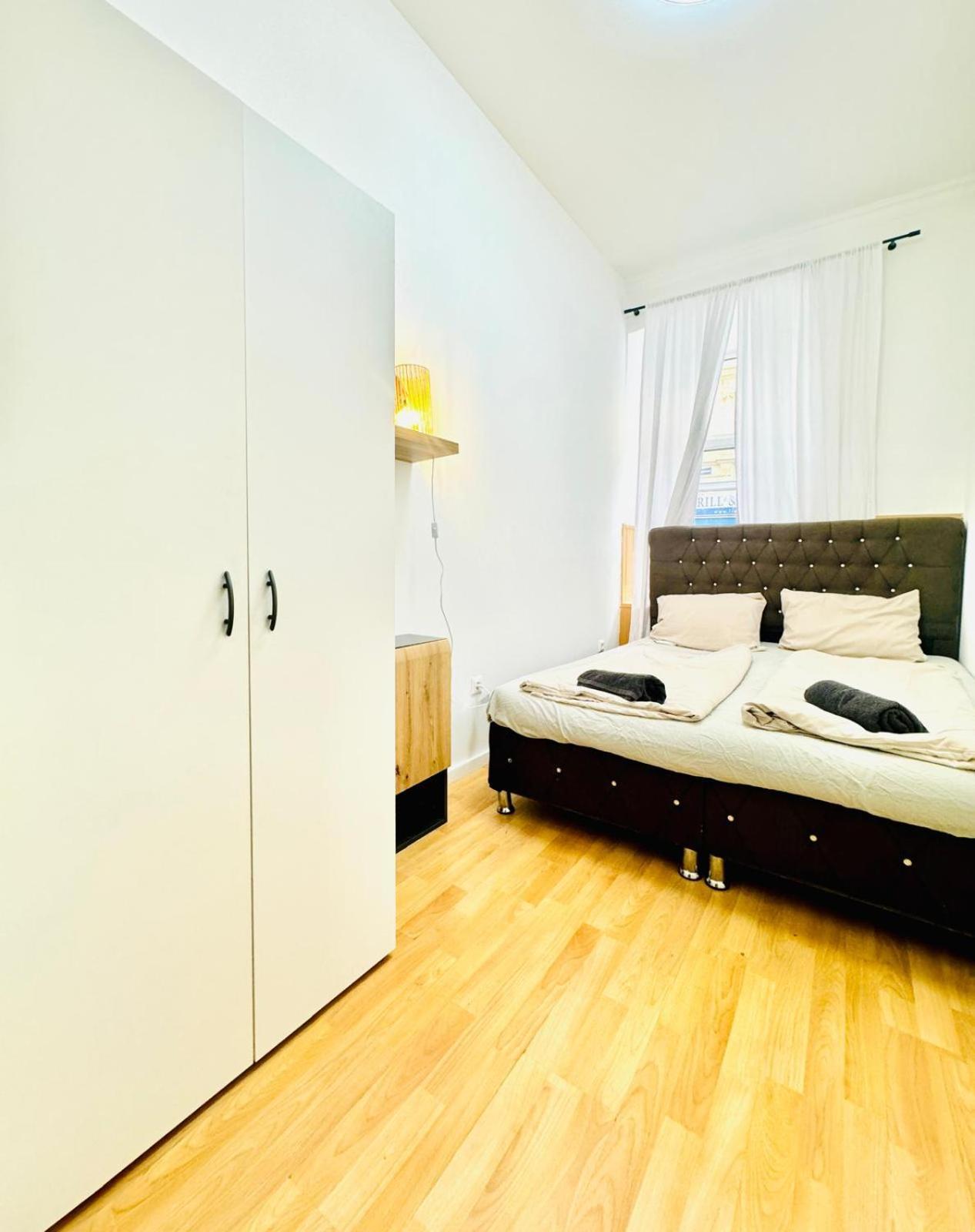 Comfy Rooms In A Shared Apt, 8Min To Rathausplatz Wien Ngoại thất bức ảnh