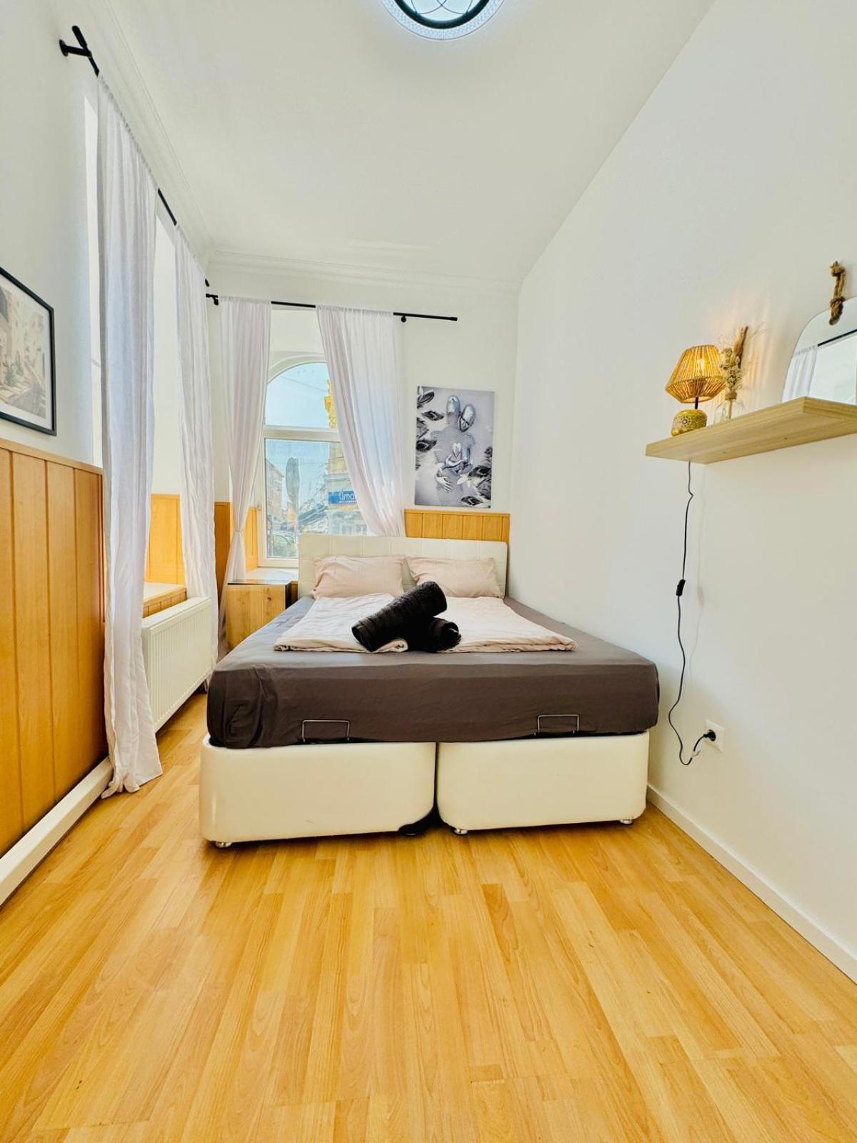 Comfy Rooms In A Shared Apt, 8Min To Rathausplatz Wien Ngoại thất bức ảnh