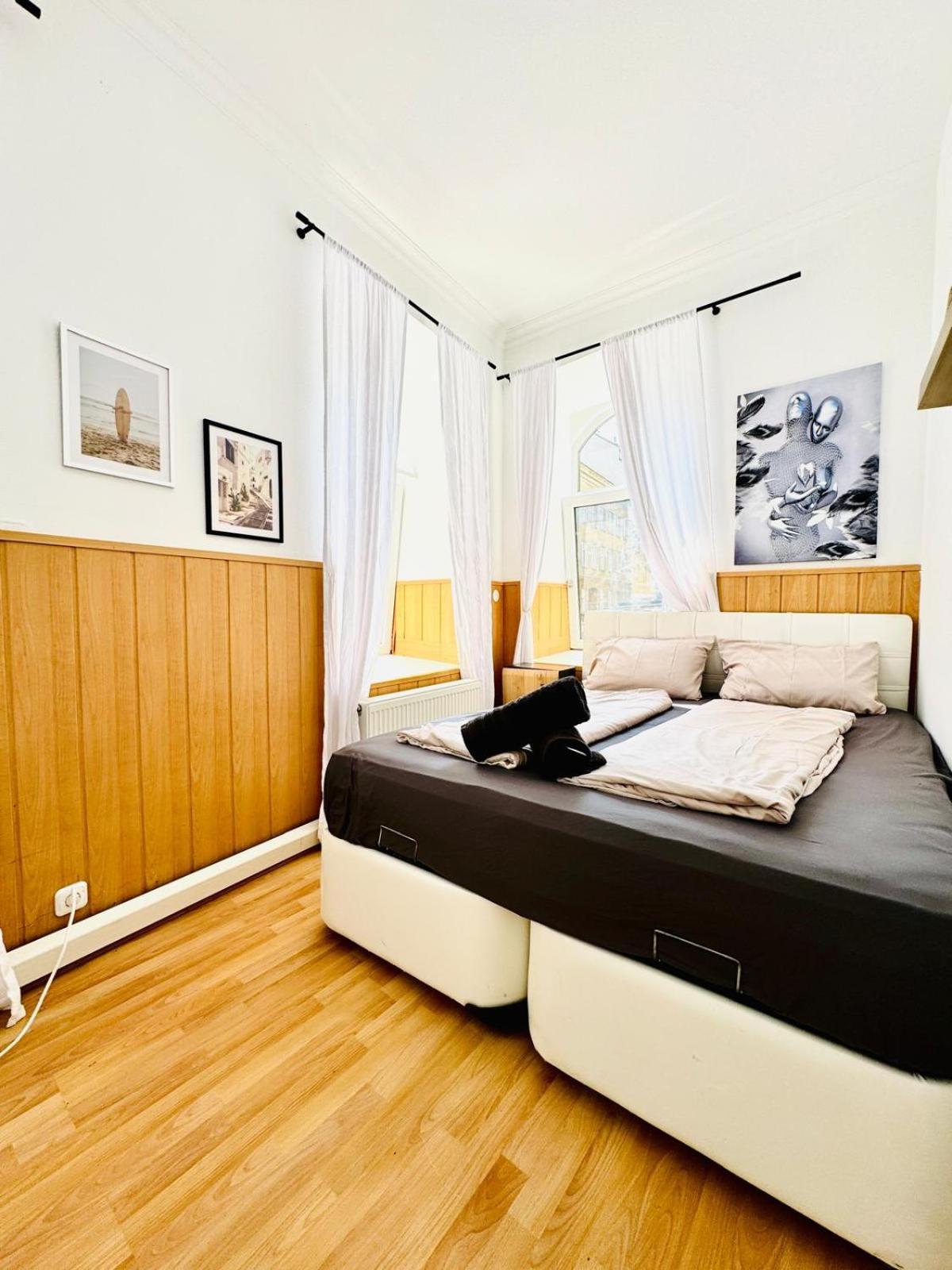 Comfy Rooms In A Shared Apt, 8Min To Rathausplatz Wien Ngoại thất bức ảnh