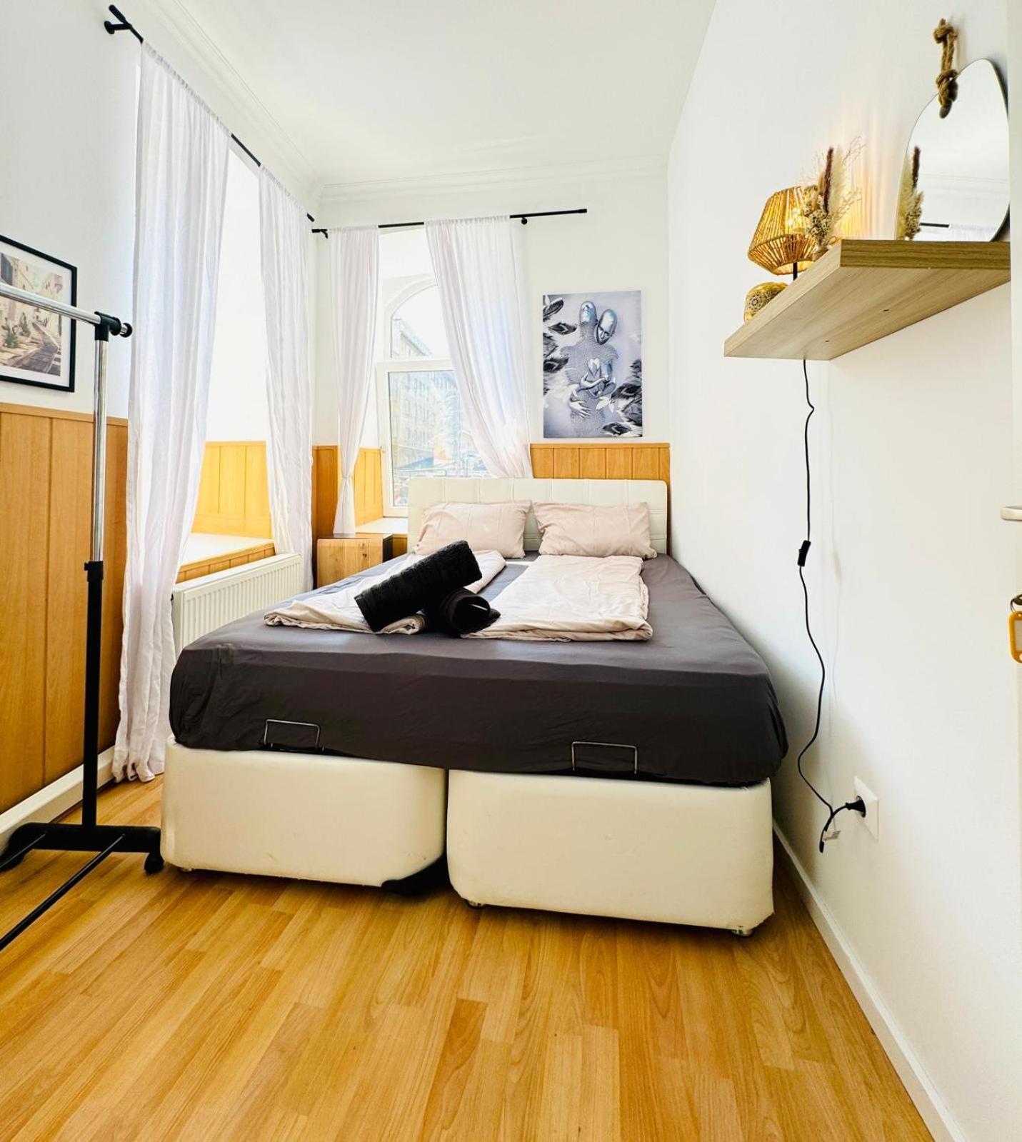 Comfy Rooms In A Shared Apt, 8Min To Rathausplatz Wien Ngoại thất bức ảnh